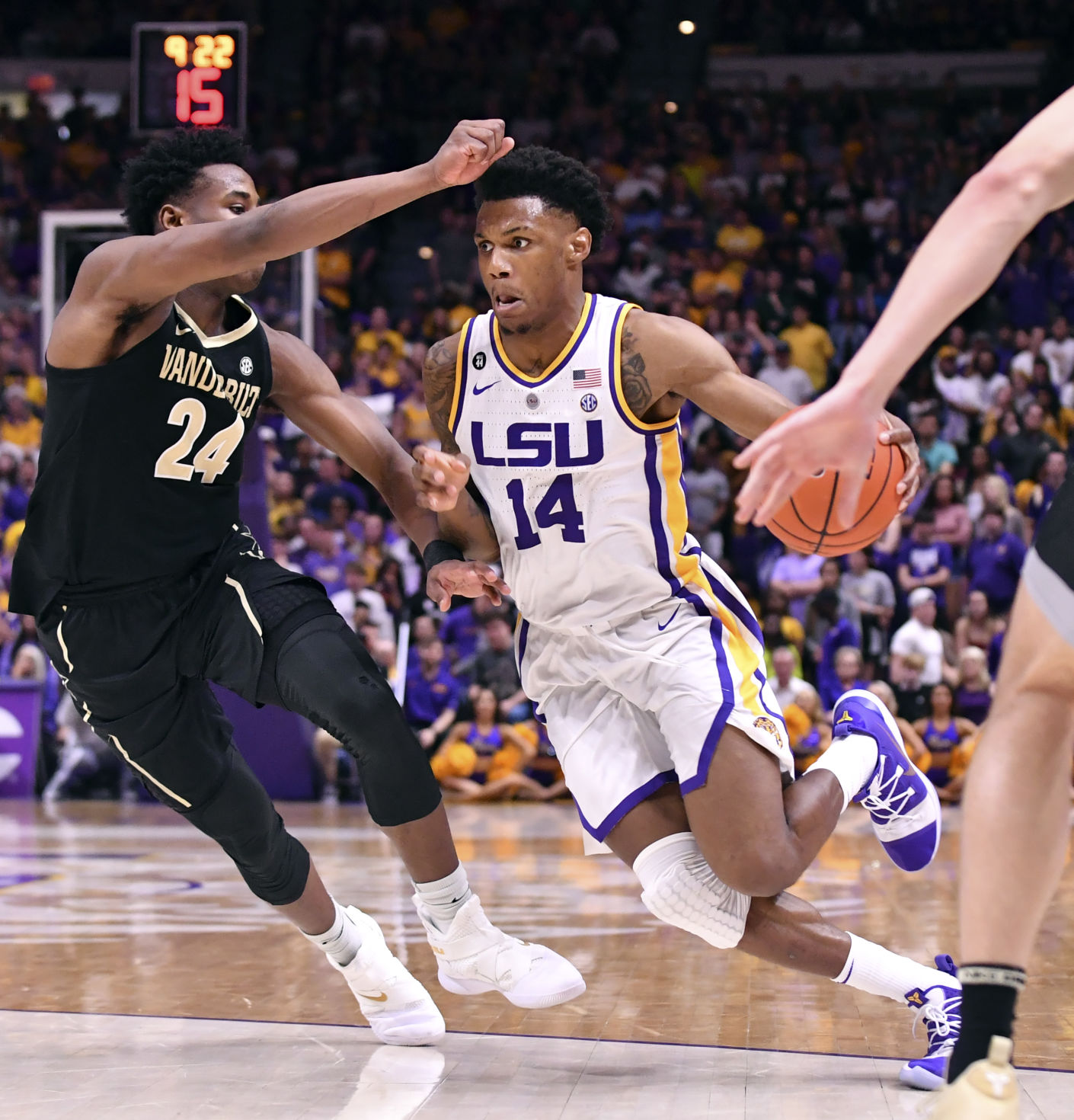 lsuvanderbiltbasketball.031019 HS 1627.JPG